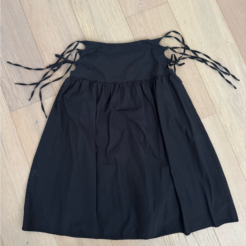 Chic Black Midi Skirt with Tie Straps